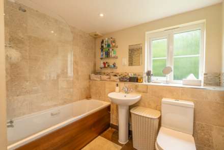 Corfe Close, Borehamwood, Image 8