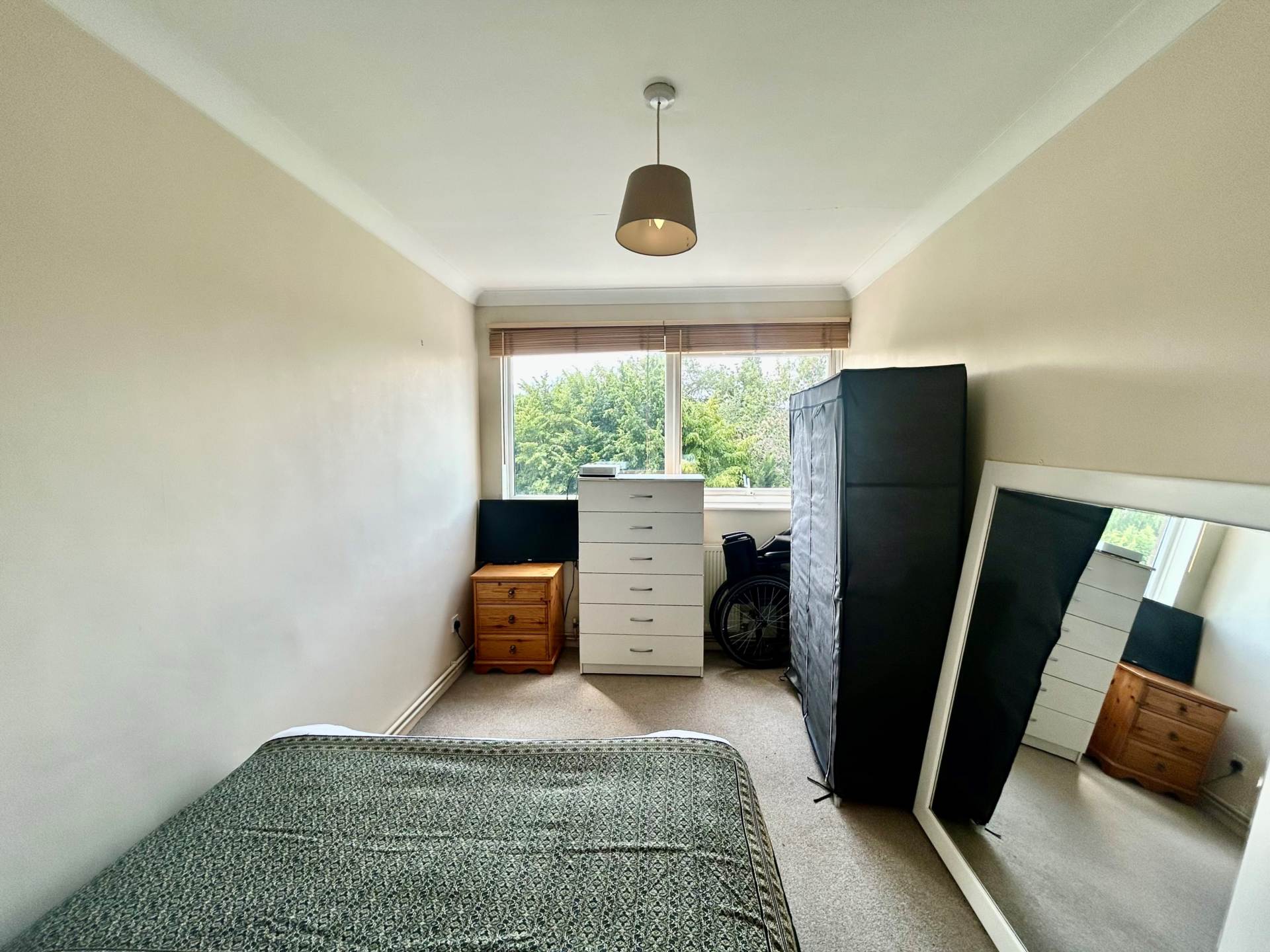 Brook Court, Radlett, Image 10