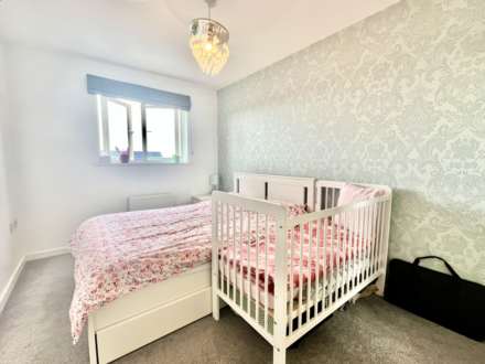 Todd Close, Borehamwood, Image 6