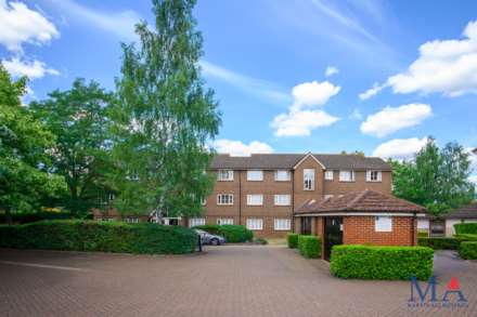 Corfe Close, Borehamwood