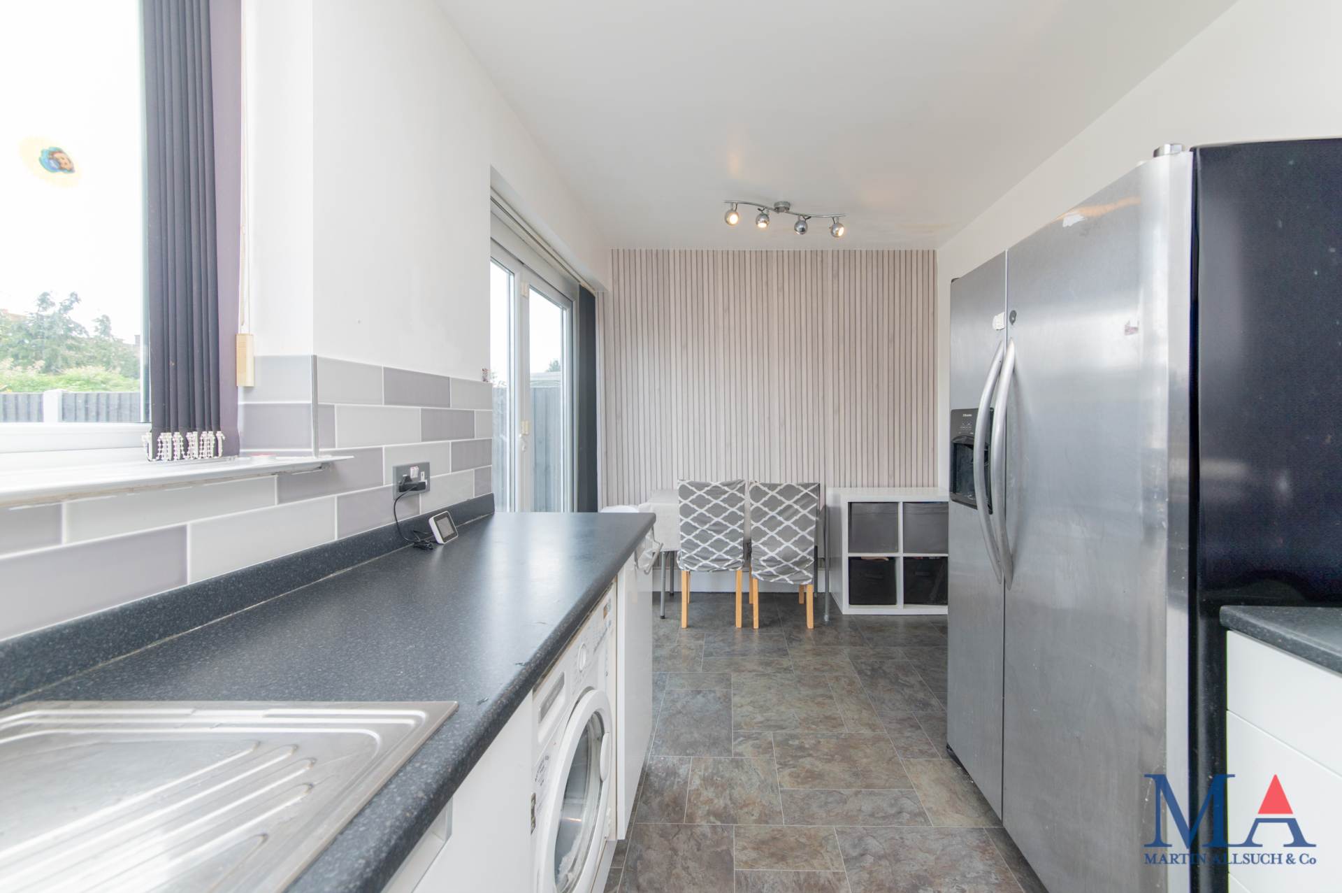 Theobald Street, Borehamwood, Image 10