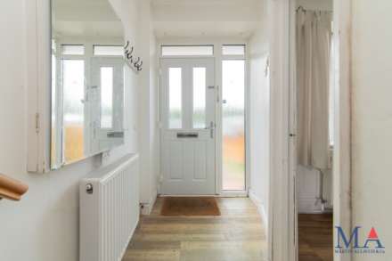 Theobald Street, Borehamwood, Image 3