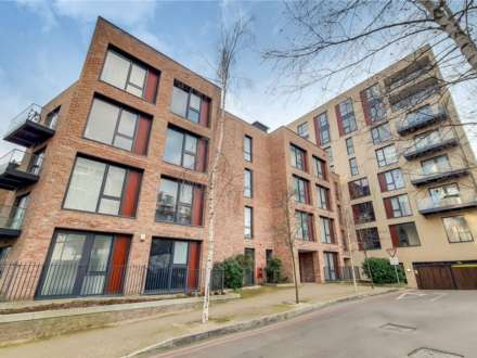 Hayling Way, Edgware, Image 10