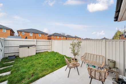 Heath Way, Radlett, Image 9