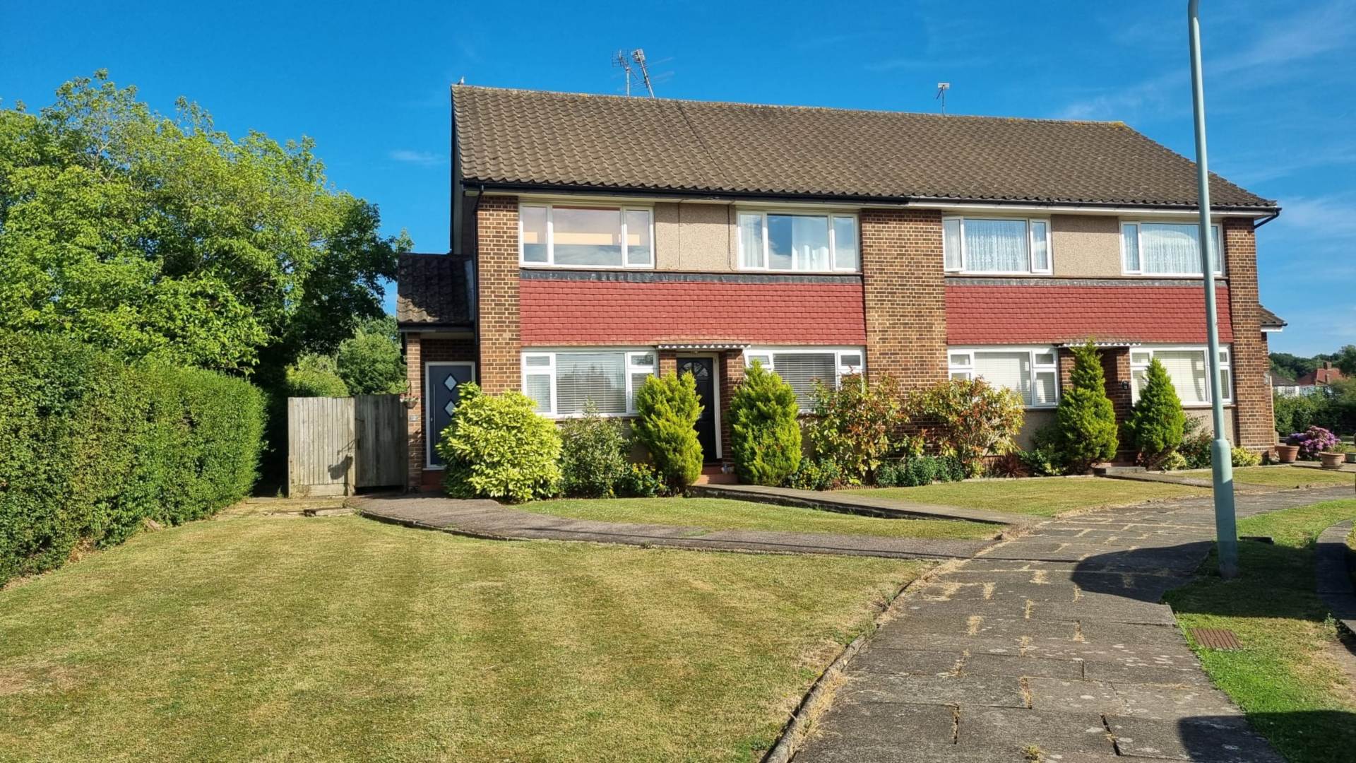 Cedar Close, Hertfordshire, Image 11
