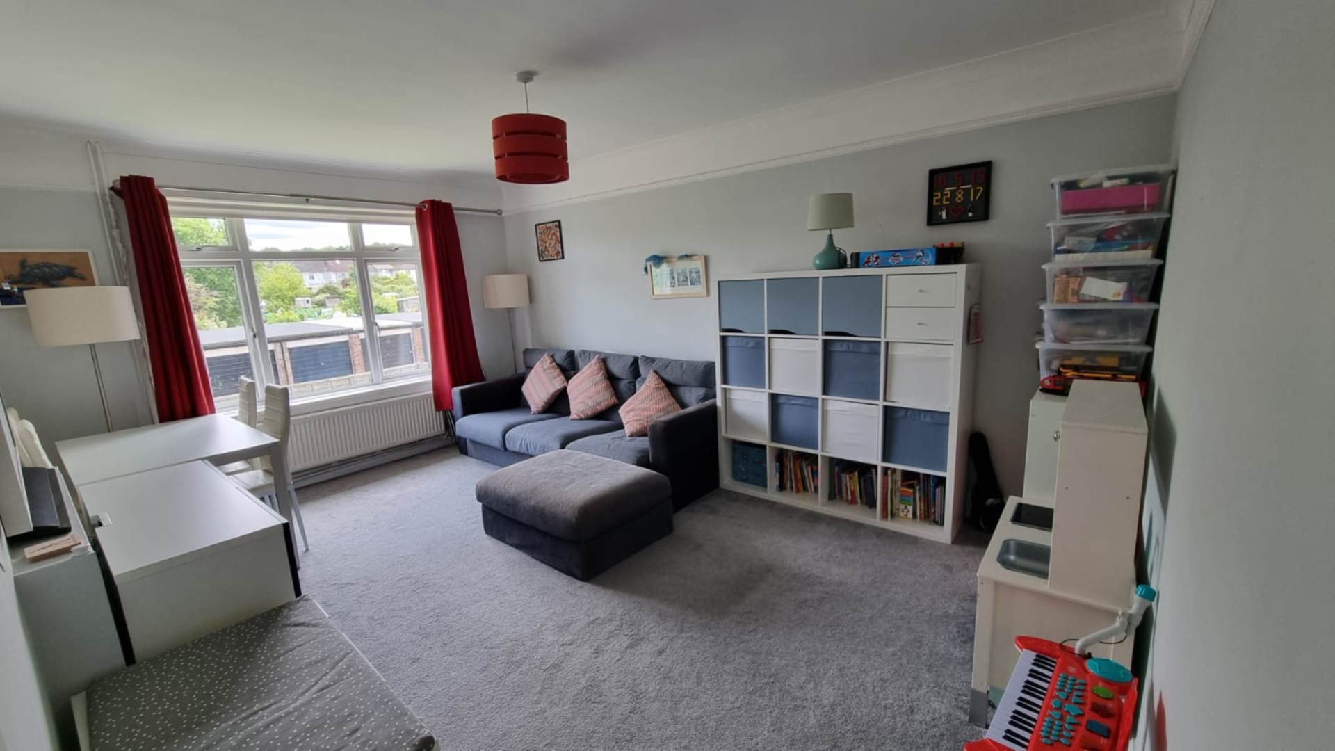 Cedar Close, Hertfordshire, Image 6