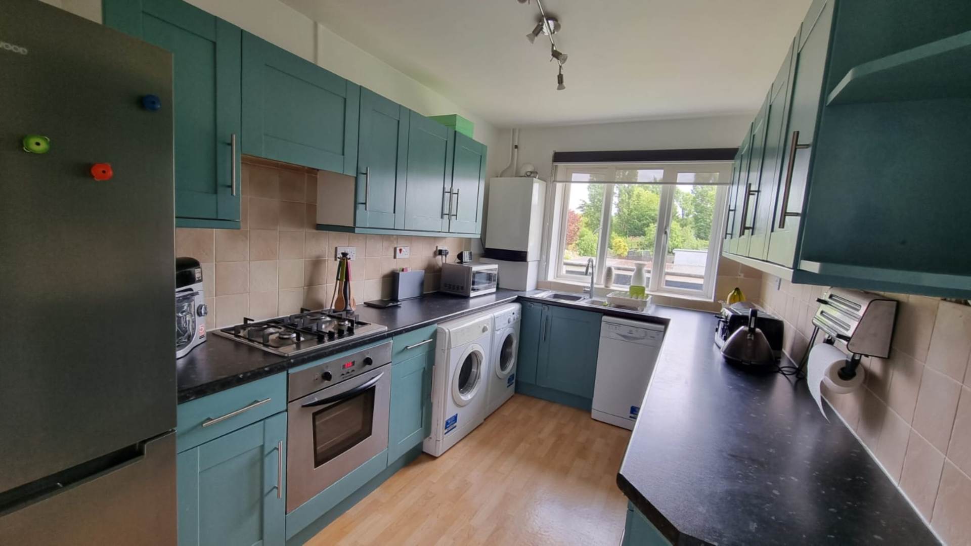 Cedar Close, Hertfordshire, Image 8