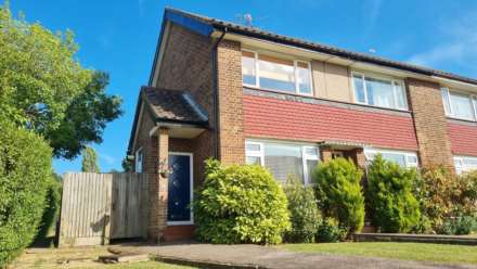 Cedar Close, Hertfordshire