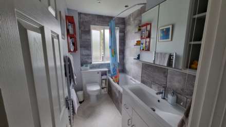 Cedar Close, Hertfordshire, Image 7