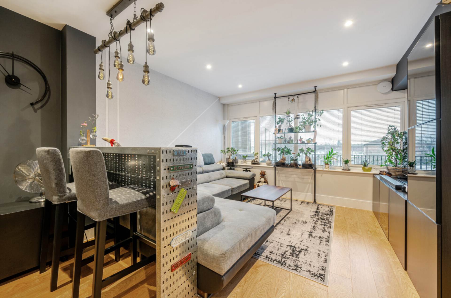 Shenley Road, Borehamwood, Image 4