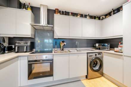 Shenley Road, Borehamwood, Image 8