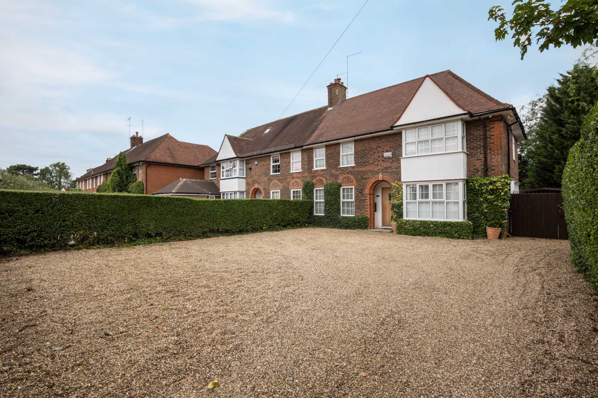 Deacons Hill Road, Elstree, Image 1