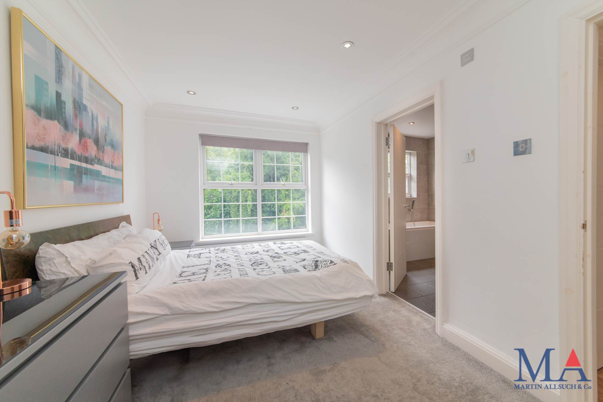 Cavendish Crescent, Elstree, Image 11