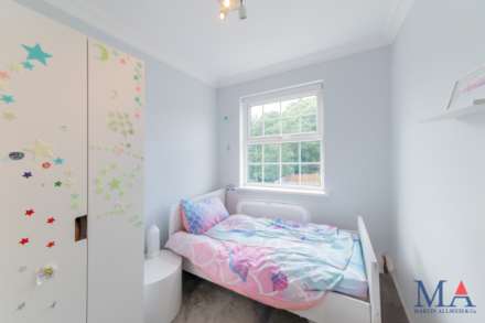 Cavendish Crescent, Elstree, Image 17