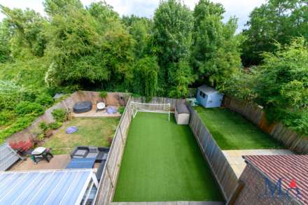 Cavendish Crescent, Elstree, Image 21