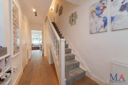 Cavendish Crescent, Elstree, Image 40