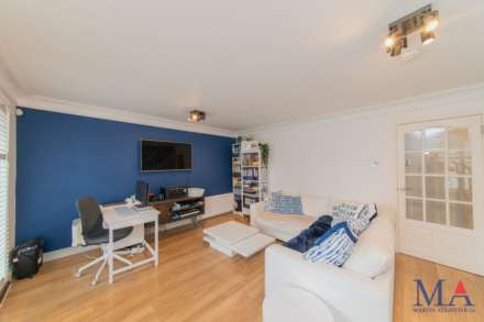 Cavendish Crescent, Elstree, Image 46