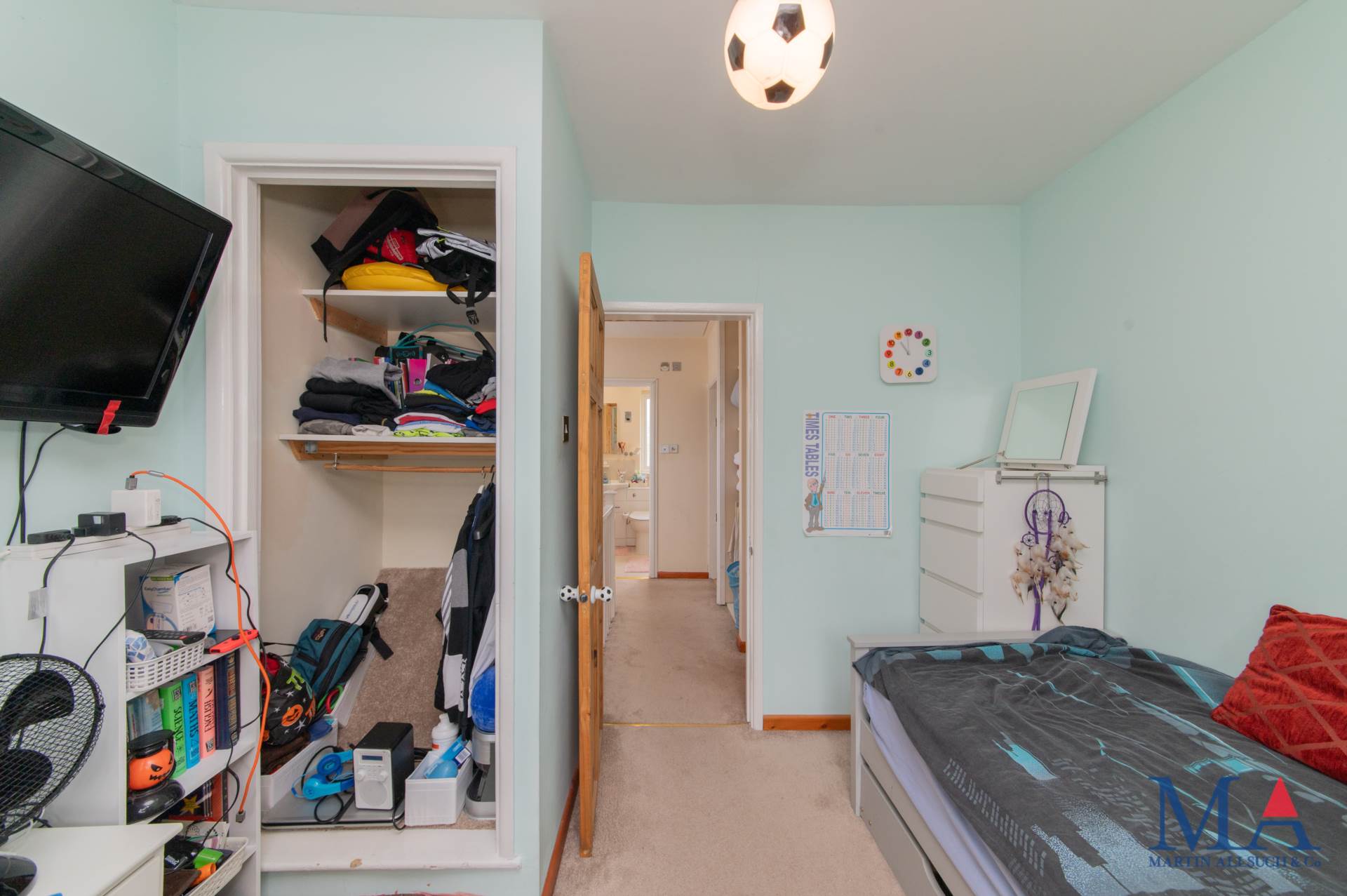 Hartforde Road, Borehamwood, Image 17