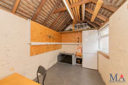 Hartforde Road, Borehamwood, Image 19