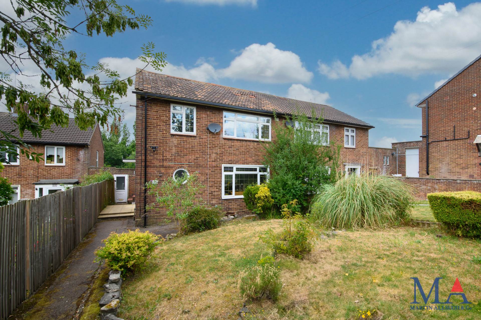 Hillside Avenue, Borehamwood, Image 2