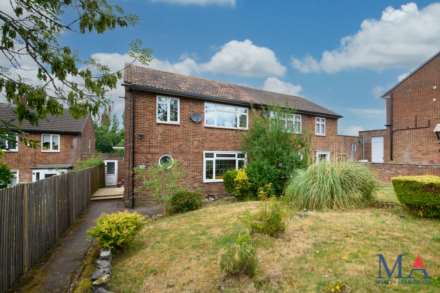 Hillside Avenue, Borehamwood, Image 2