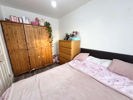 Rodgers Close, Elstree, Image 8