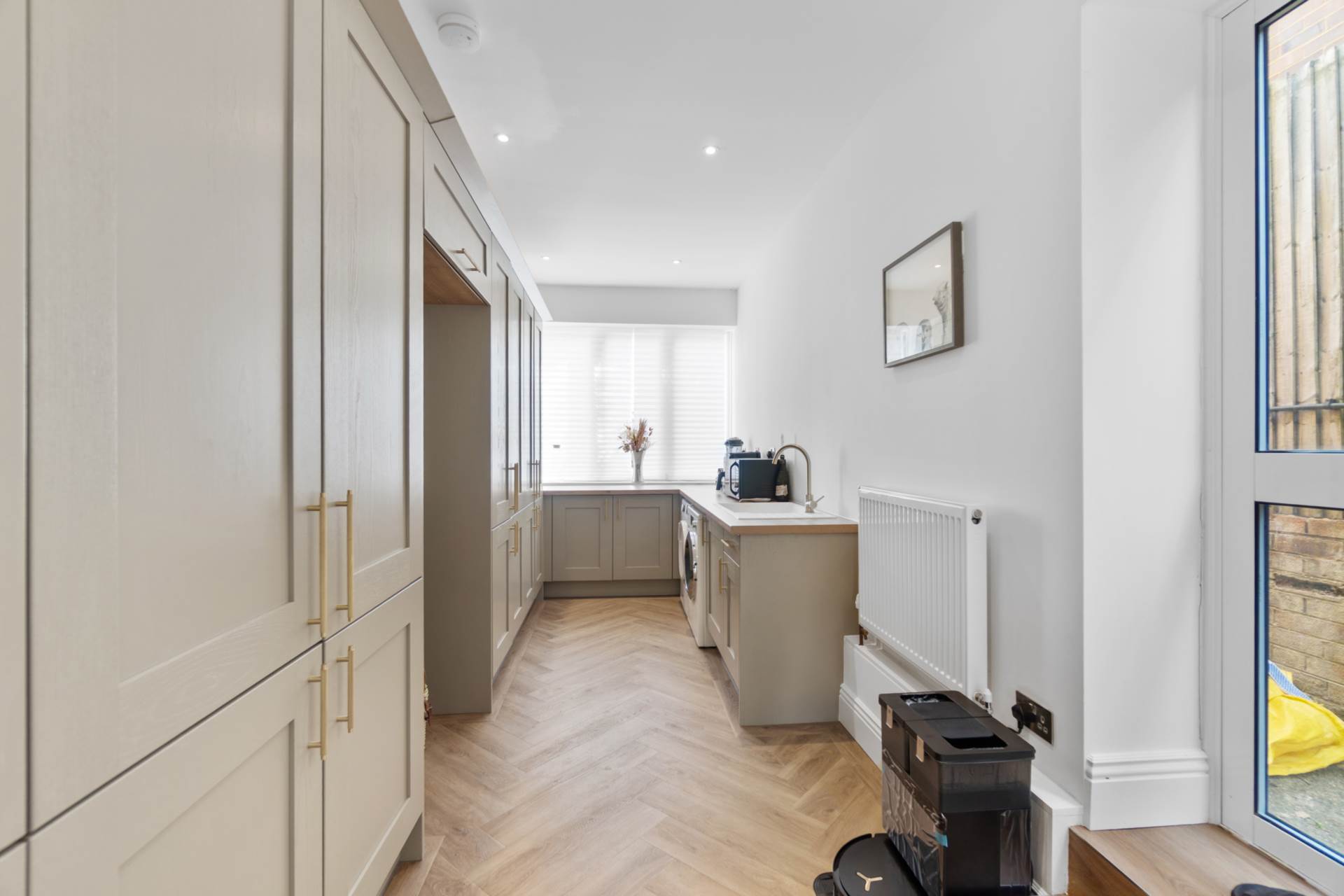 Deacons Hill Road, Borehamwood, Image 5