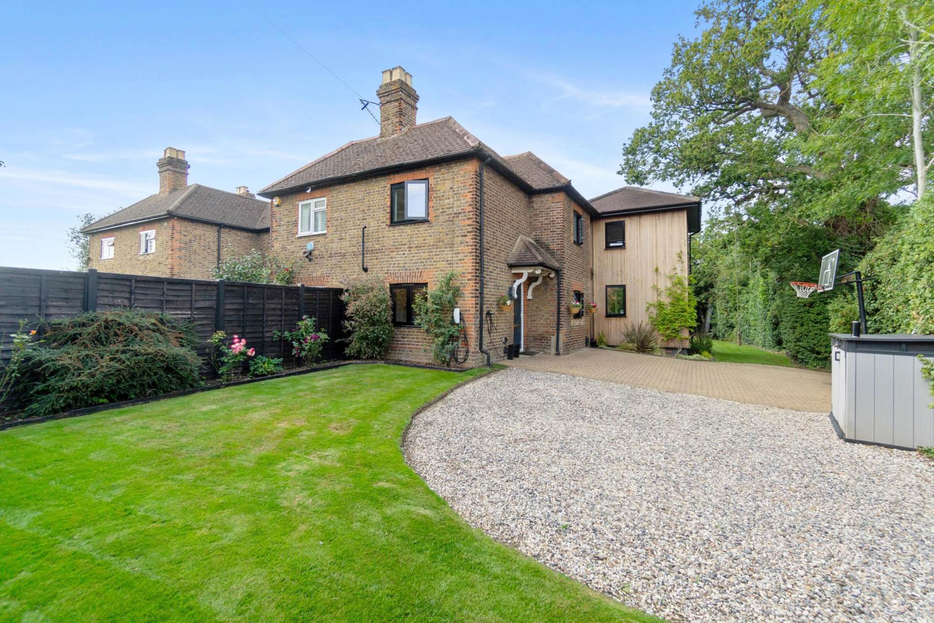 Farm Cottage, Radlett, Image 1