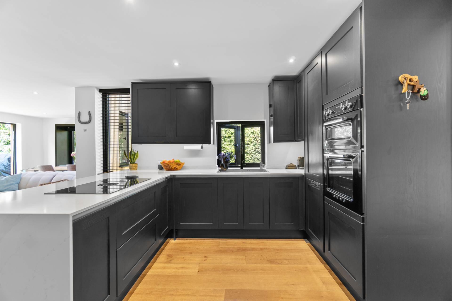 Farm Cottage, Radlett, Image 4