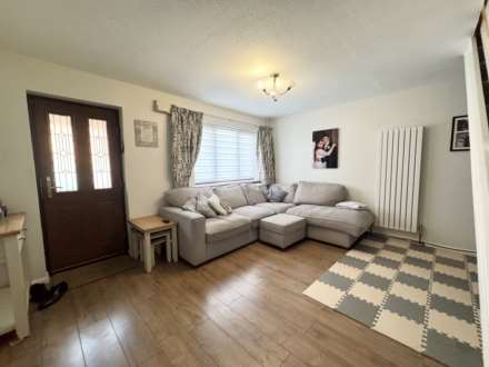 Webber Close, Elstree, Image 4