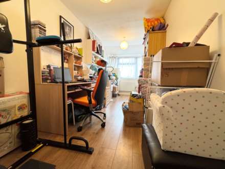 Webber Close, Elstree, Image 6