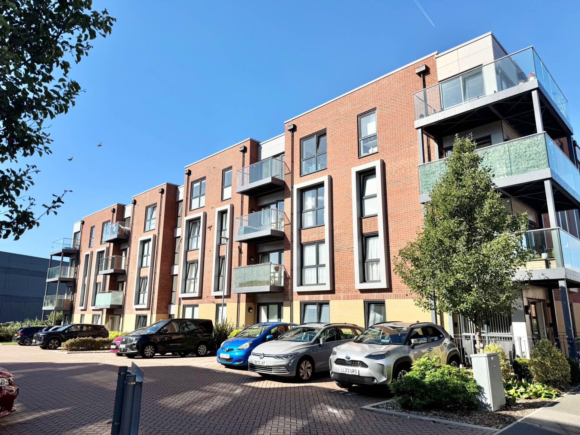 Darwin House, Holmesley Road, Image 1