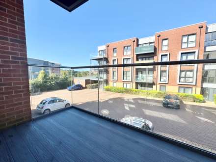 Darwin House, Holmesley Road, Image 10