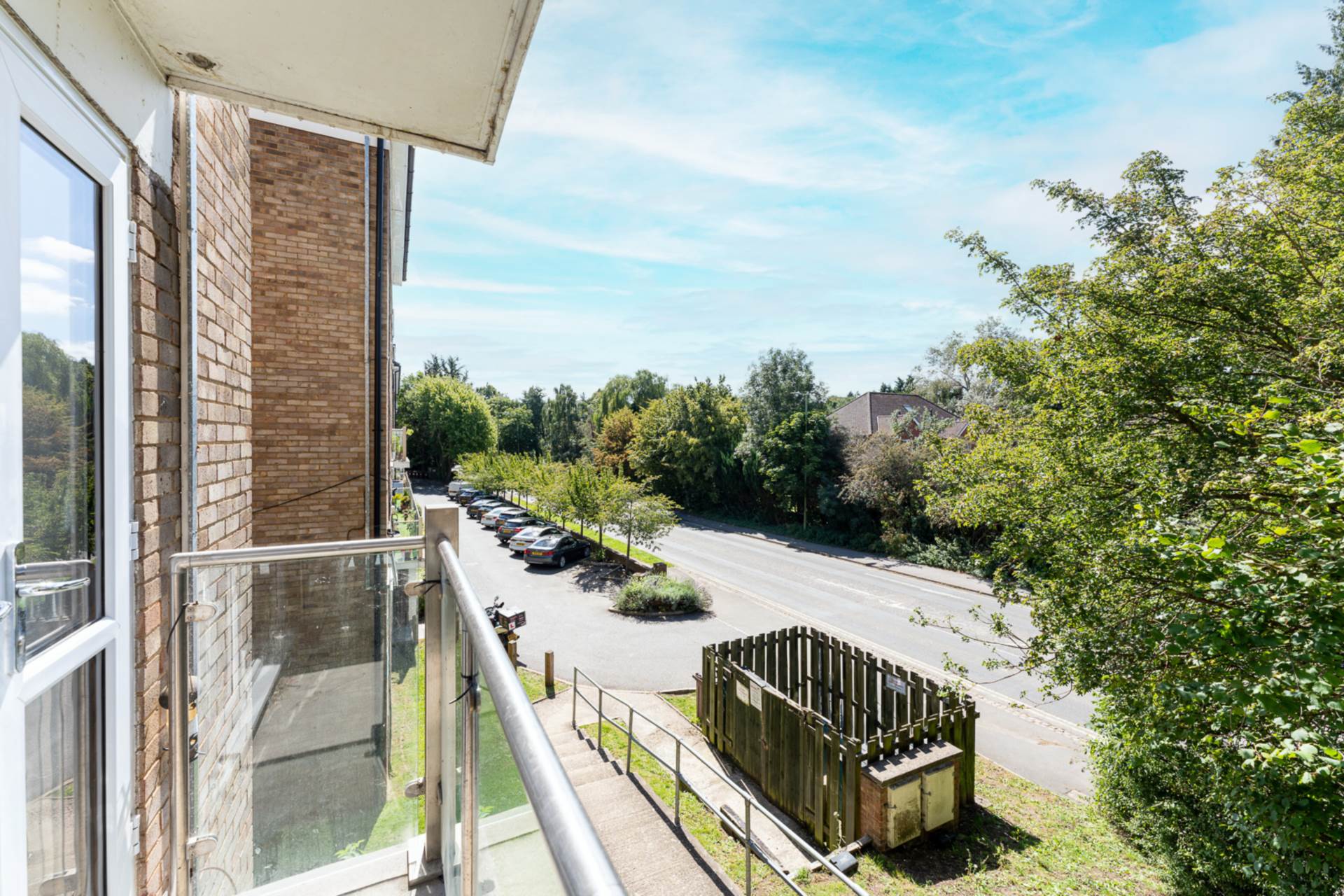 Brook Court, Radlett, Image 16