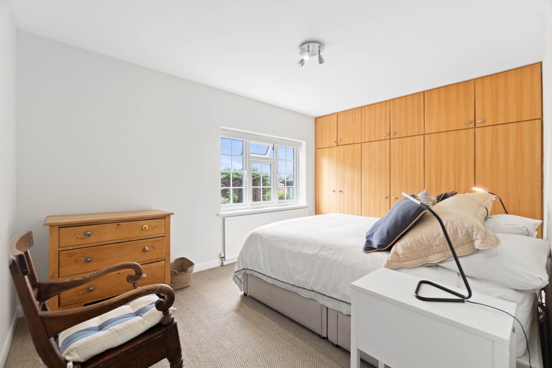 Belmor, Elstree, Image 9
