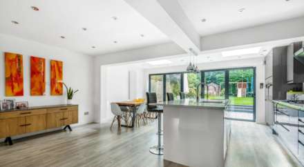 Hartfield Avenue, Elstree, Image 4