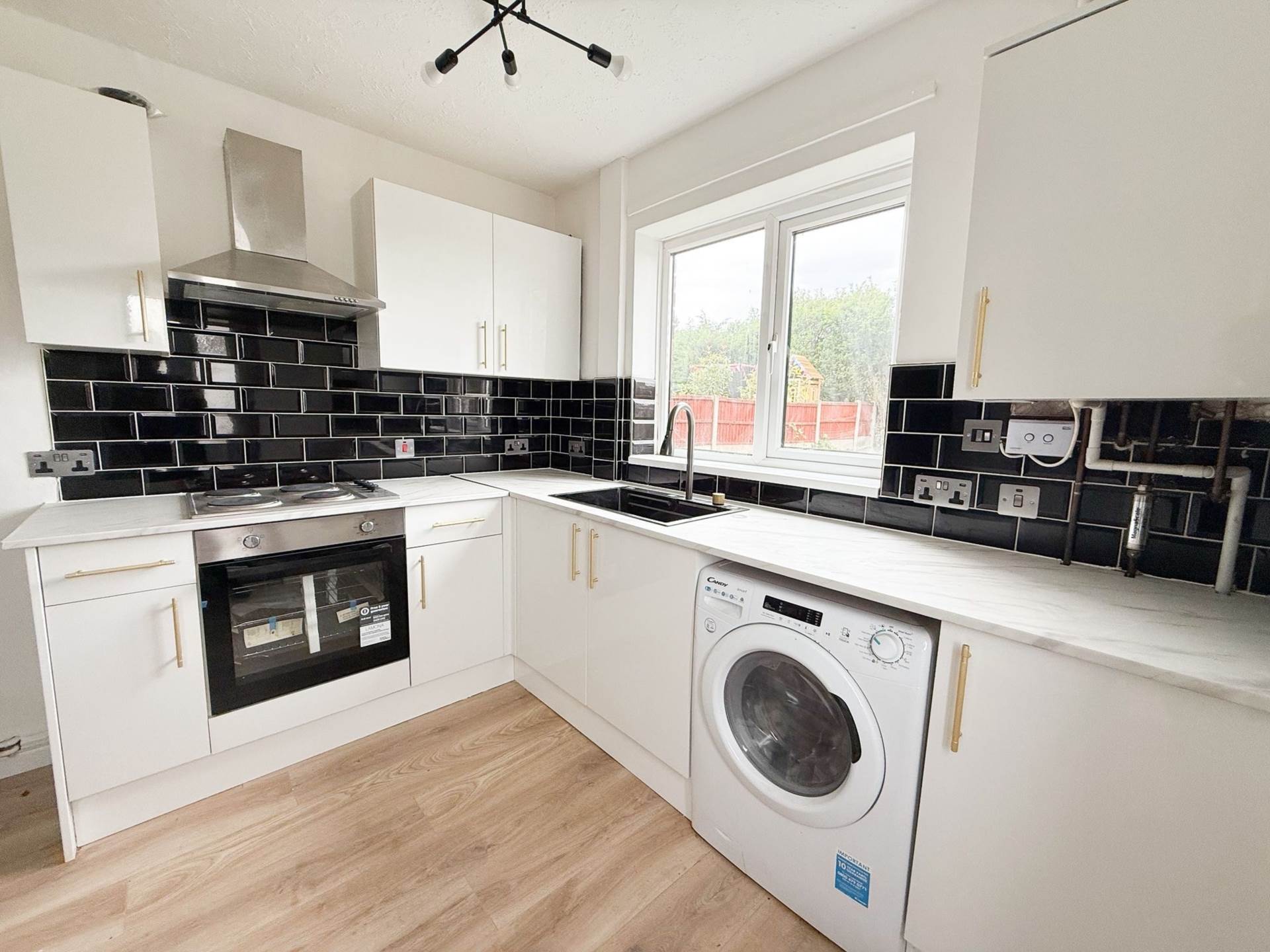 Holmewood Crescent, Nottingham, Image 8