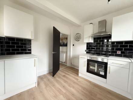 Holmewood Crescent, Nottingham, Image 7