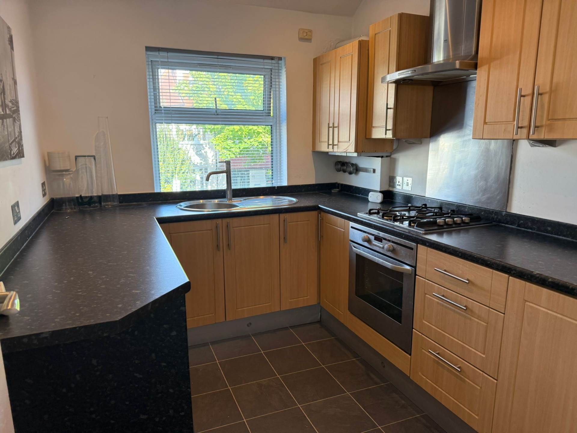 St Mary's Road, Golders Green, Image 2