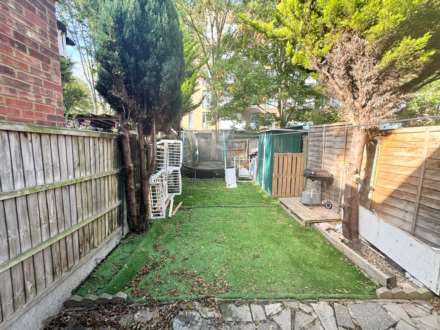 Siskin Close, Borehamwood, Image 7