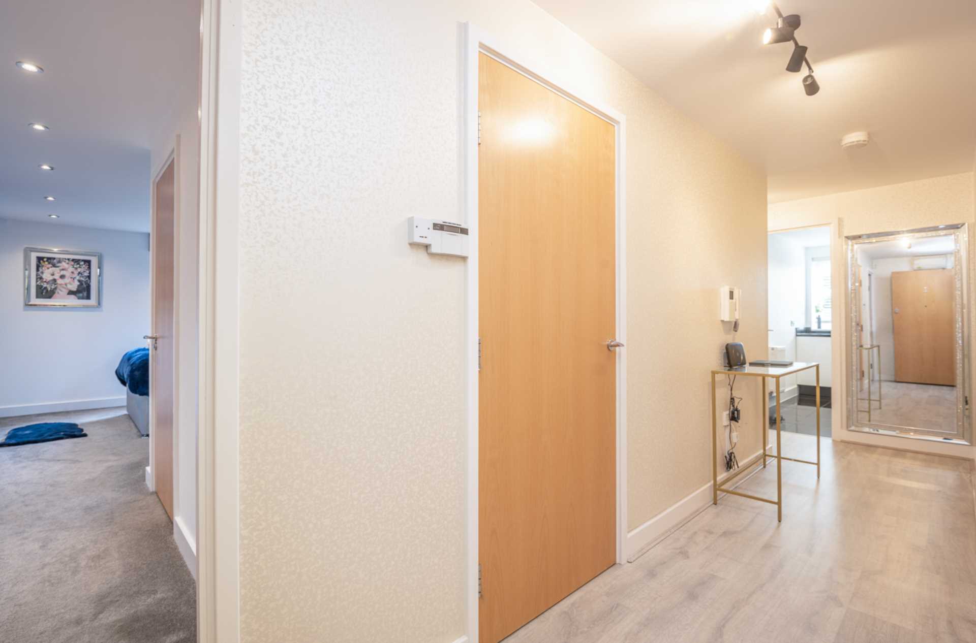 Owen Court, Grade Close, Elstree, Image 13