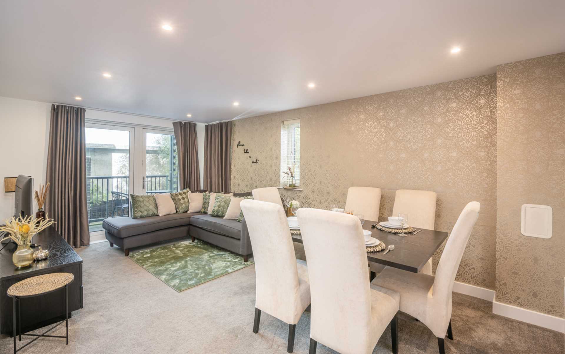 Owen Court, Grade Close, Elstree, Image 2