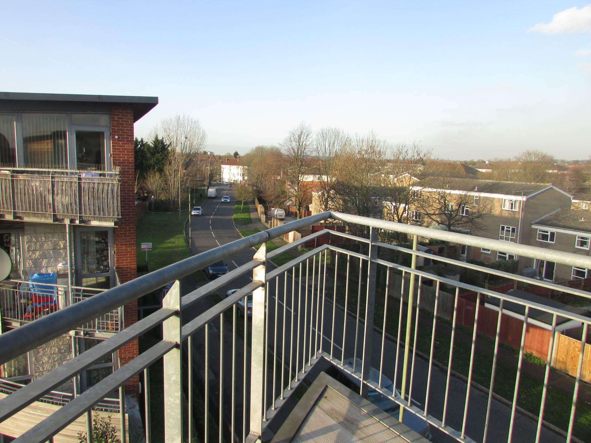 Lanacre Avenue, Colindale, Image 7