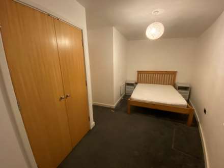Lanacre Avenue, Colindale, Image 5