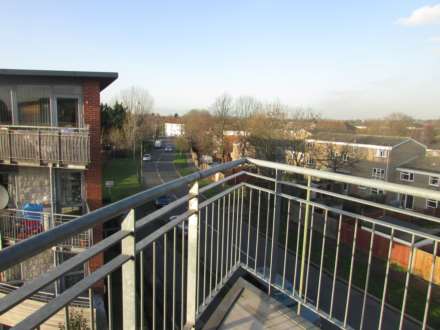 Lanacre Avenue, Colindale, Image 7