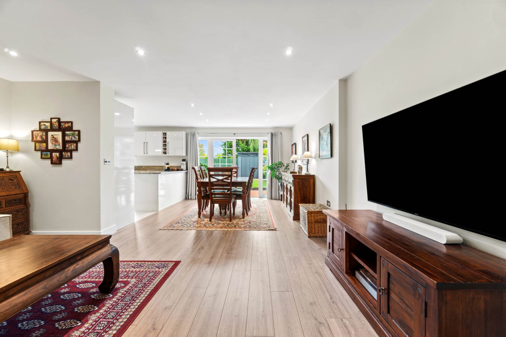 Stratfield Road, Borehamwood, Image 2