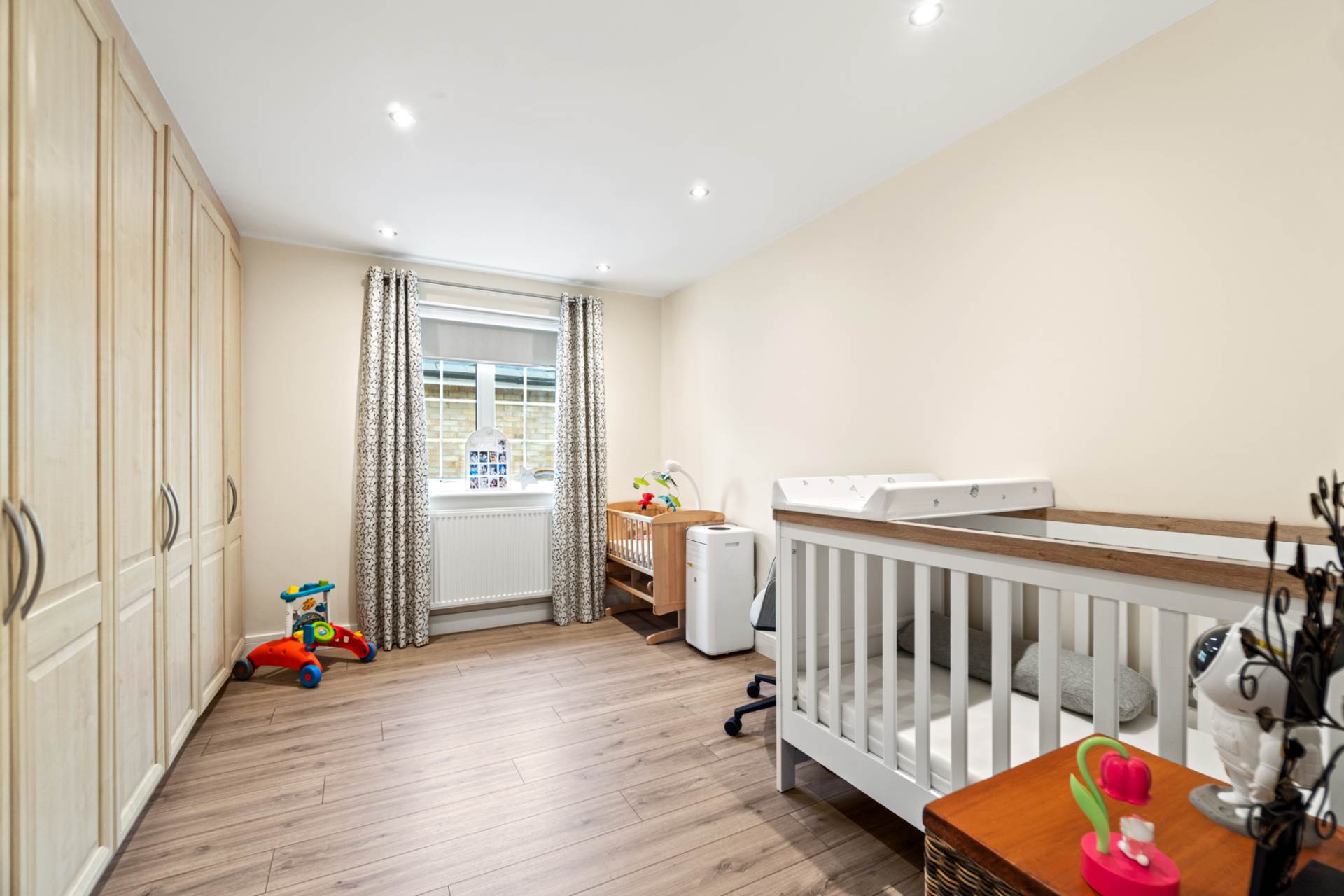 Stratfield Road, Borehamwood, Image 9