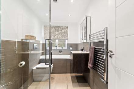 Stratfield Road, Borehamwood, Image 12