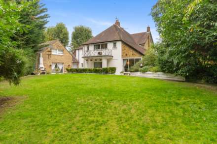 Property For Sale Allum Lane, Elstree, Borehamwood