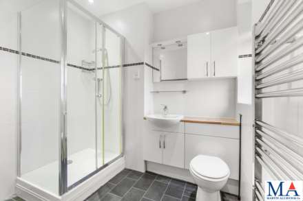 Deacons Heights, Elstree, Image 13